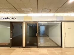 The Golden Landmark (D7), Retail #567813551